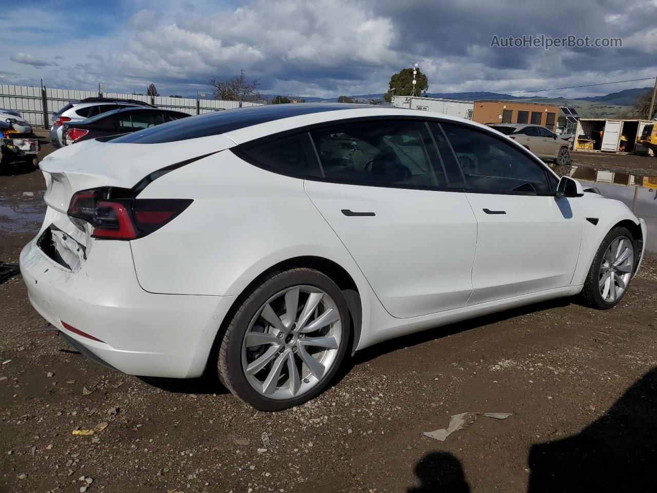 2022 Tesla Model 3  White vin: 5YJ3E1EA1NF202859