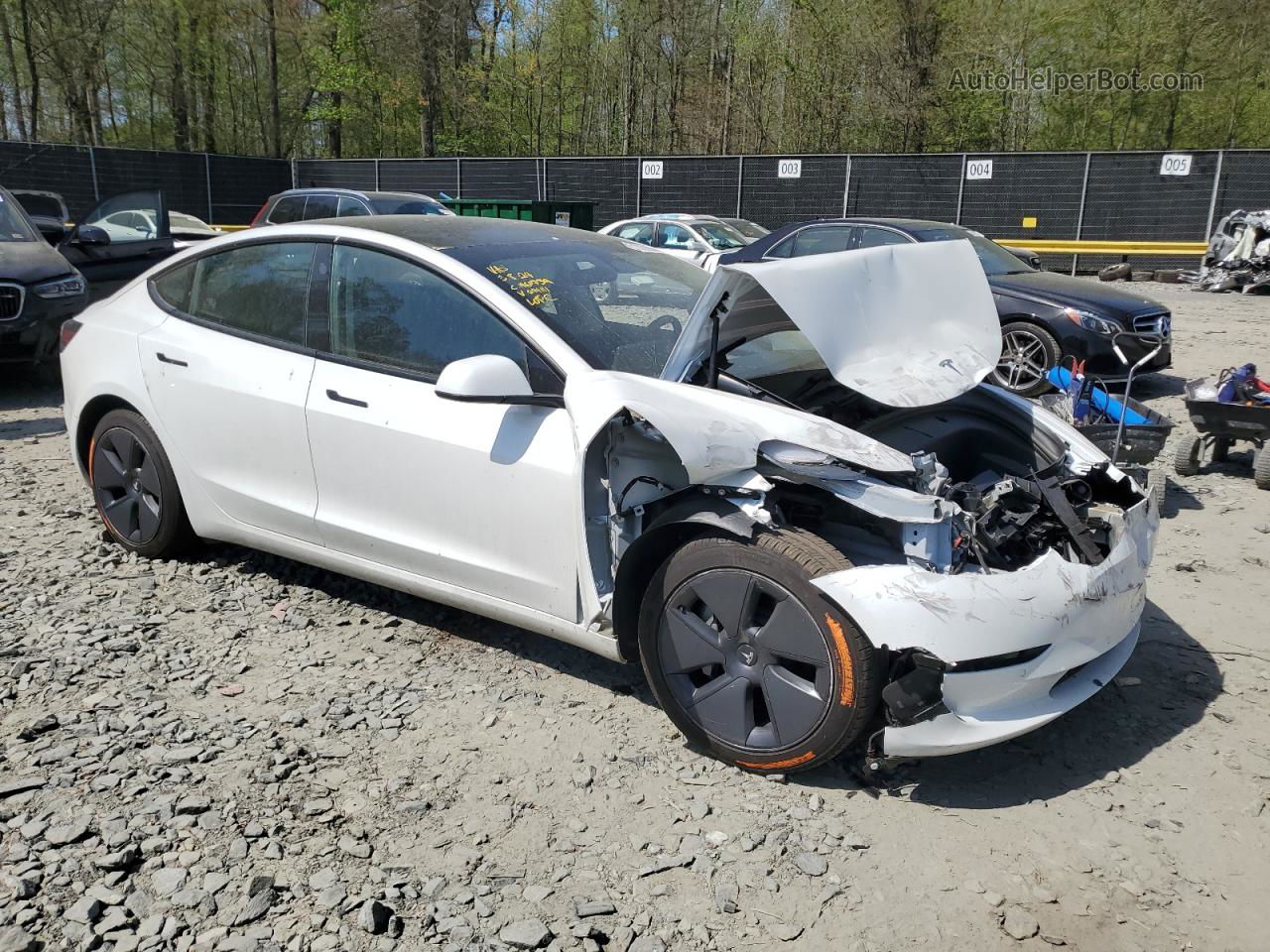 2022 Tesla Model 3  White vin: 5YJ3E1EA1NF244111