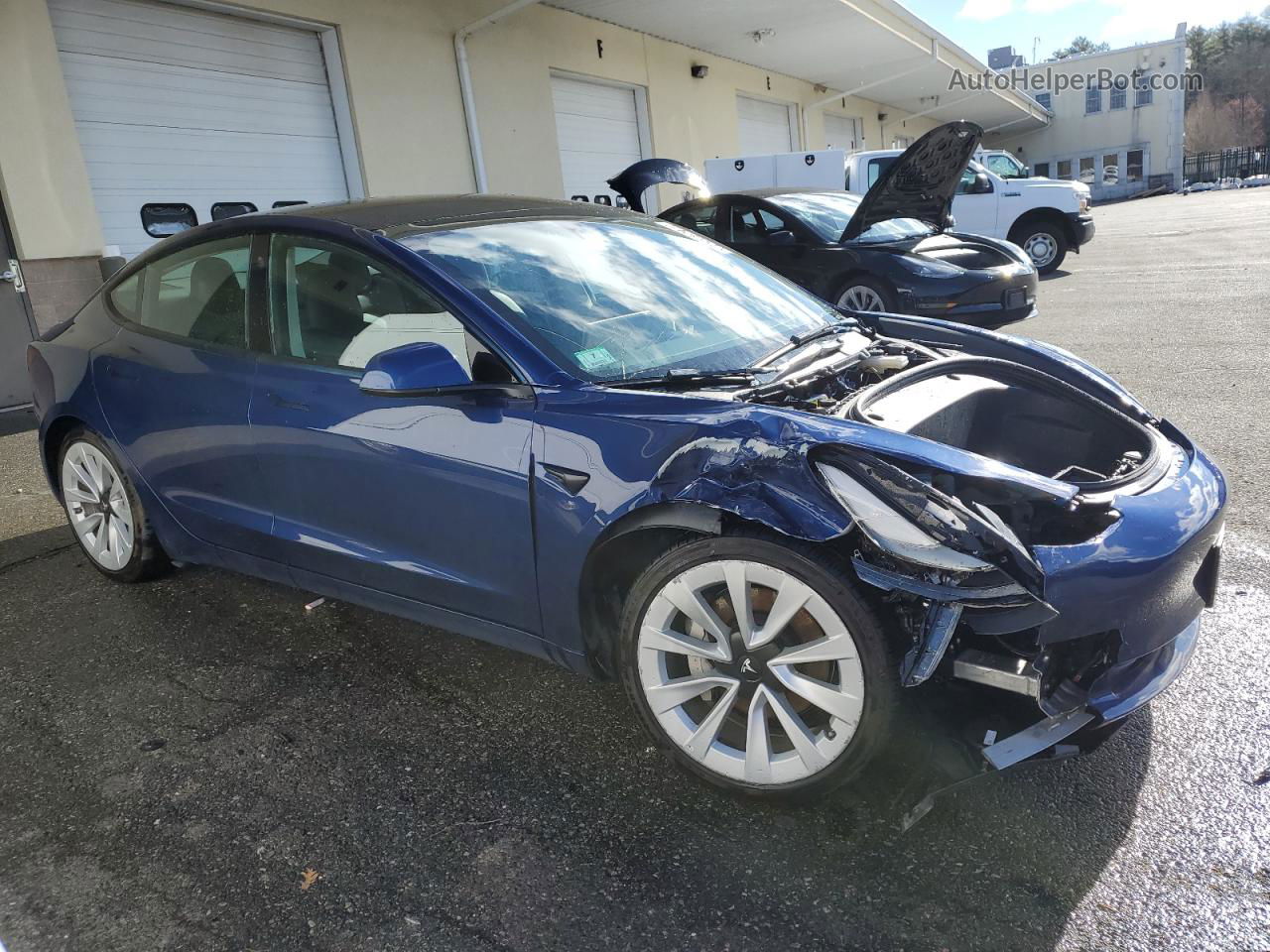 2022 Tesla Model 3  Blue vin: 5YJ3E1EA1NF288710