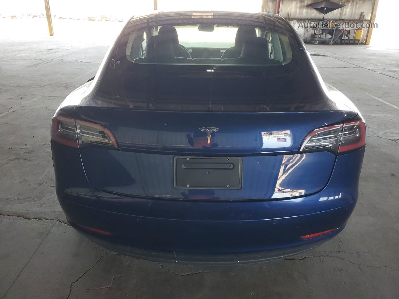 2022 Tesla Model 3  Blue vin: 5YJ3E1EA1NF288724