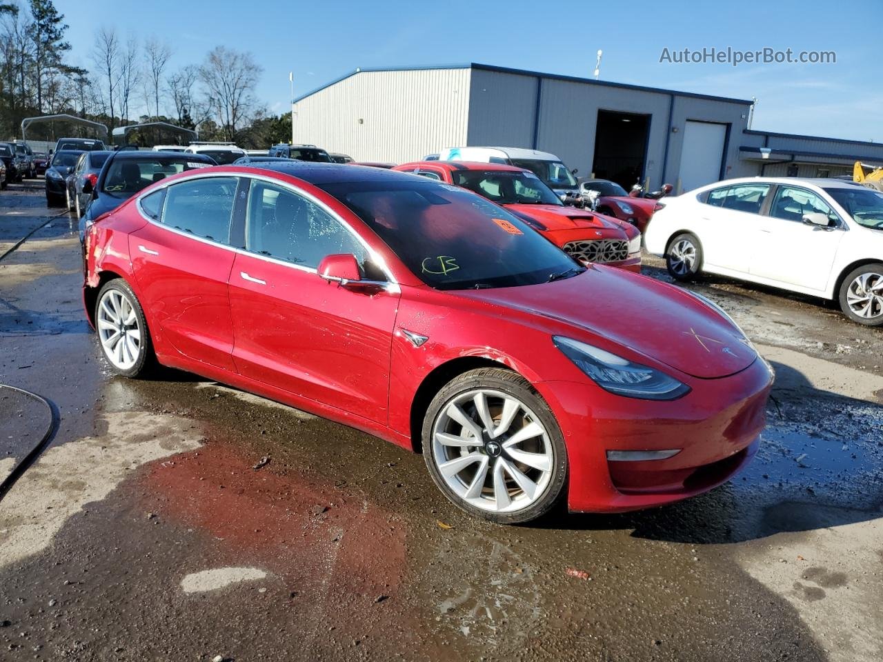 2018 Tesla Model 3  Red vin: 5YJ3E1EA2JF018024