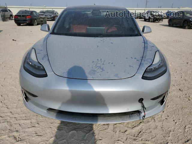 2018 Tesla Model 3  Silver vin: 5YJ3E1EA2JF035440