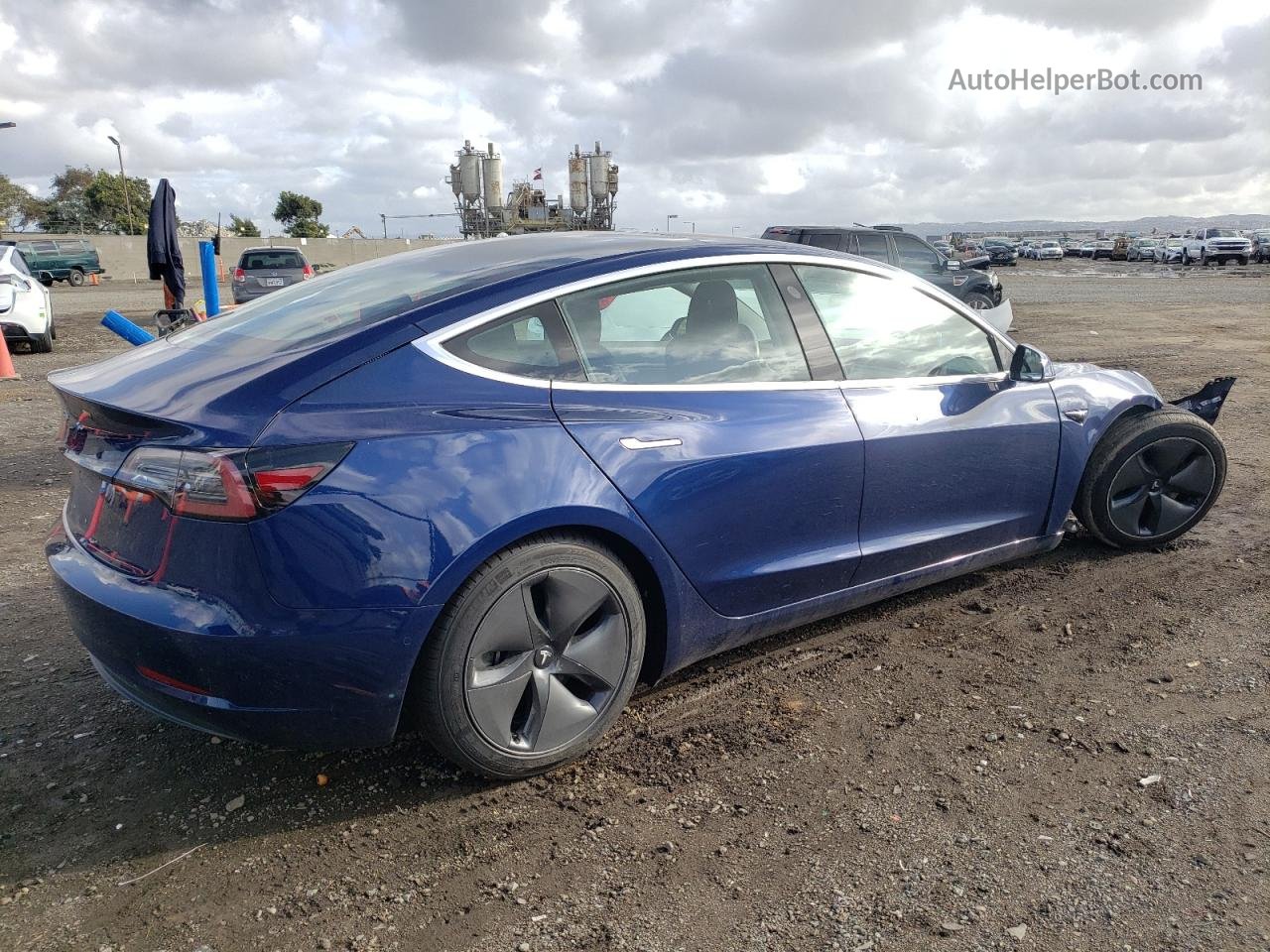 2018 Tesla Model 3  Blue vin: 5YJ3E1EA2JF058975