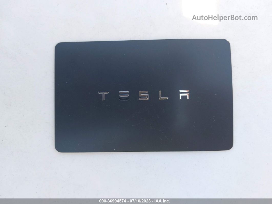 2018 Tesla Model 3 Range Battery Blue vin: 5YJ3E1EA2JF060063