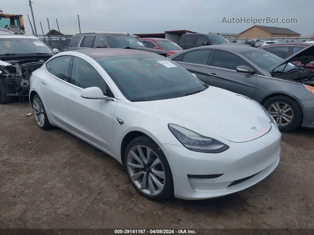 2018 Tesla Model 3   White vin: 5YJ3E1EA2JF094942