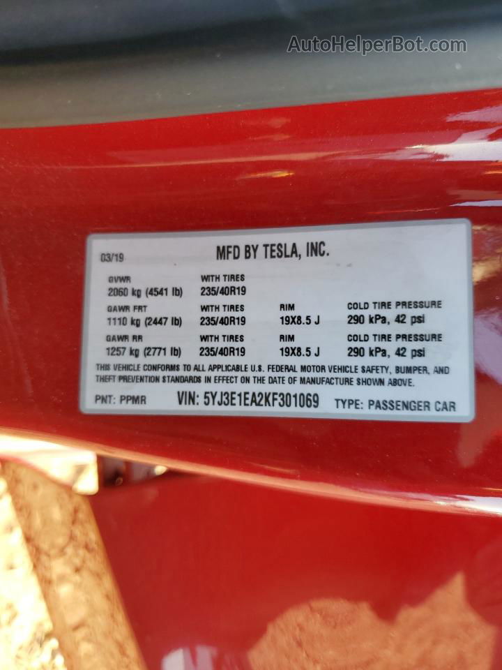 2019 Tesla Model 3  Red vin: 5YJ3E1EA2KF301069