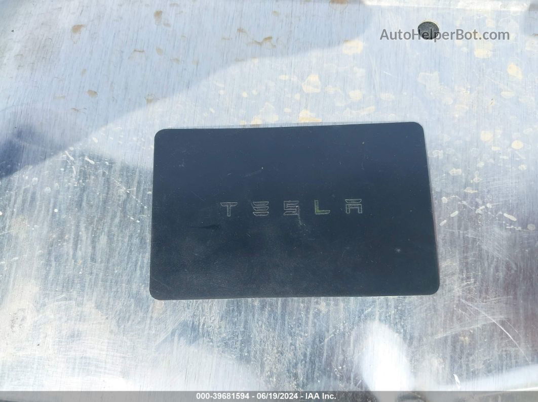 2019 Tesla Model 3   Black vin: 5YJ3E1EA2KF314159