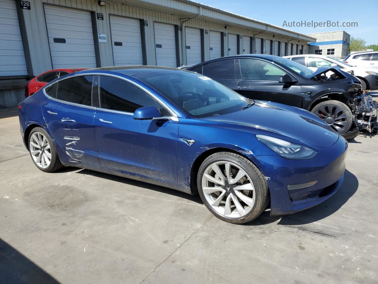 2019 Tesla Model 3  Синий vin: 5YJ3E1EA2KF331981