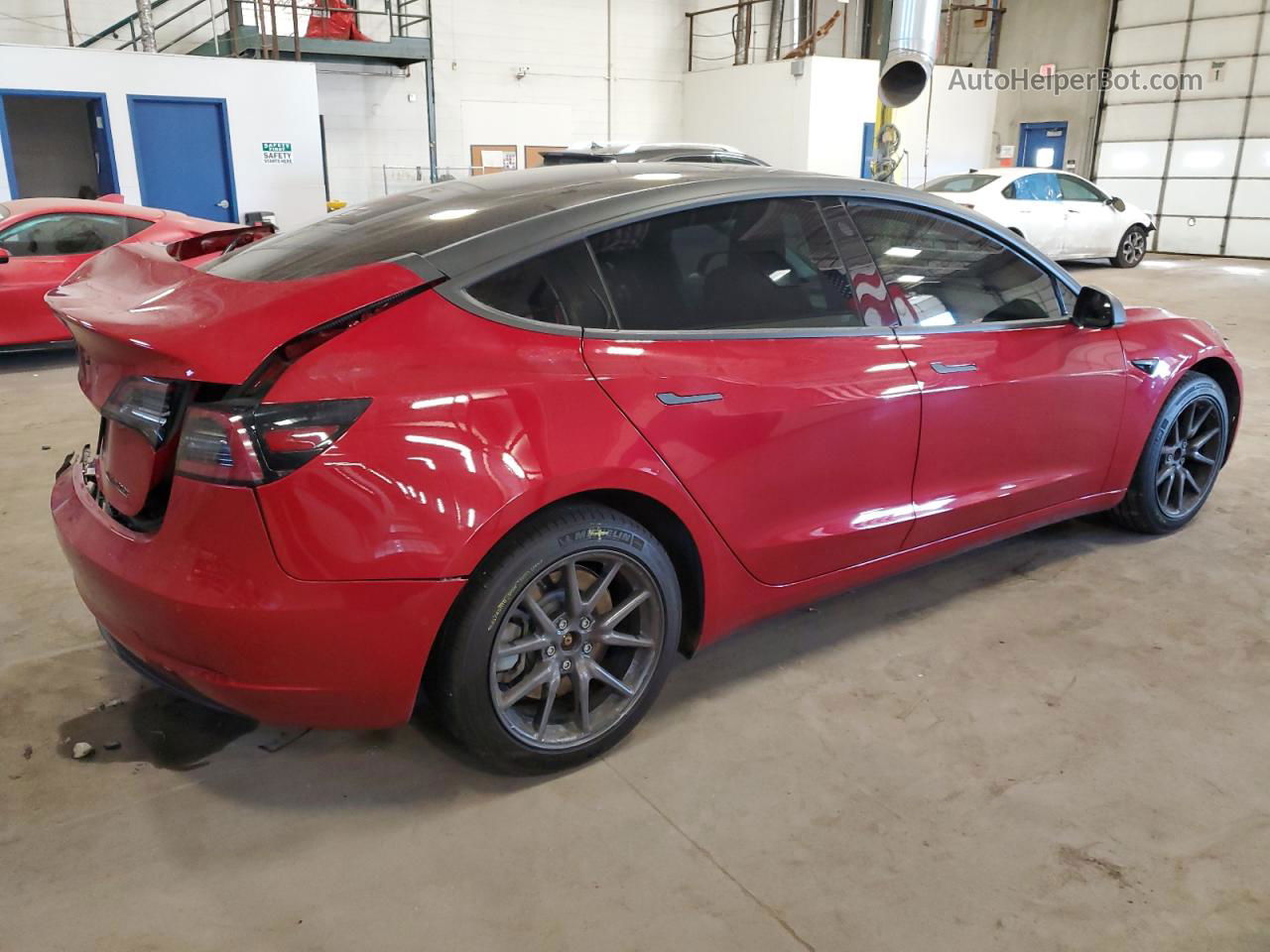 2019 Tesla Model 3  Красный vin: 5YJ3E1EA2KF428131