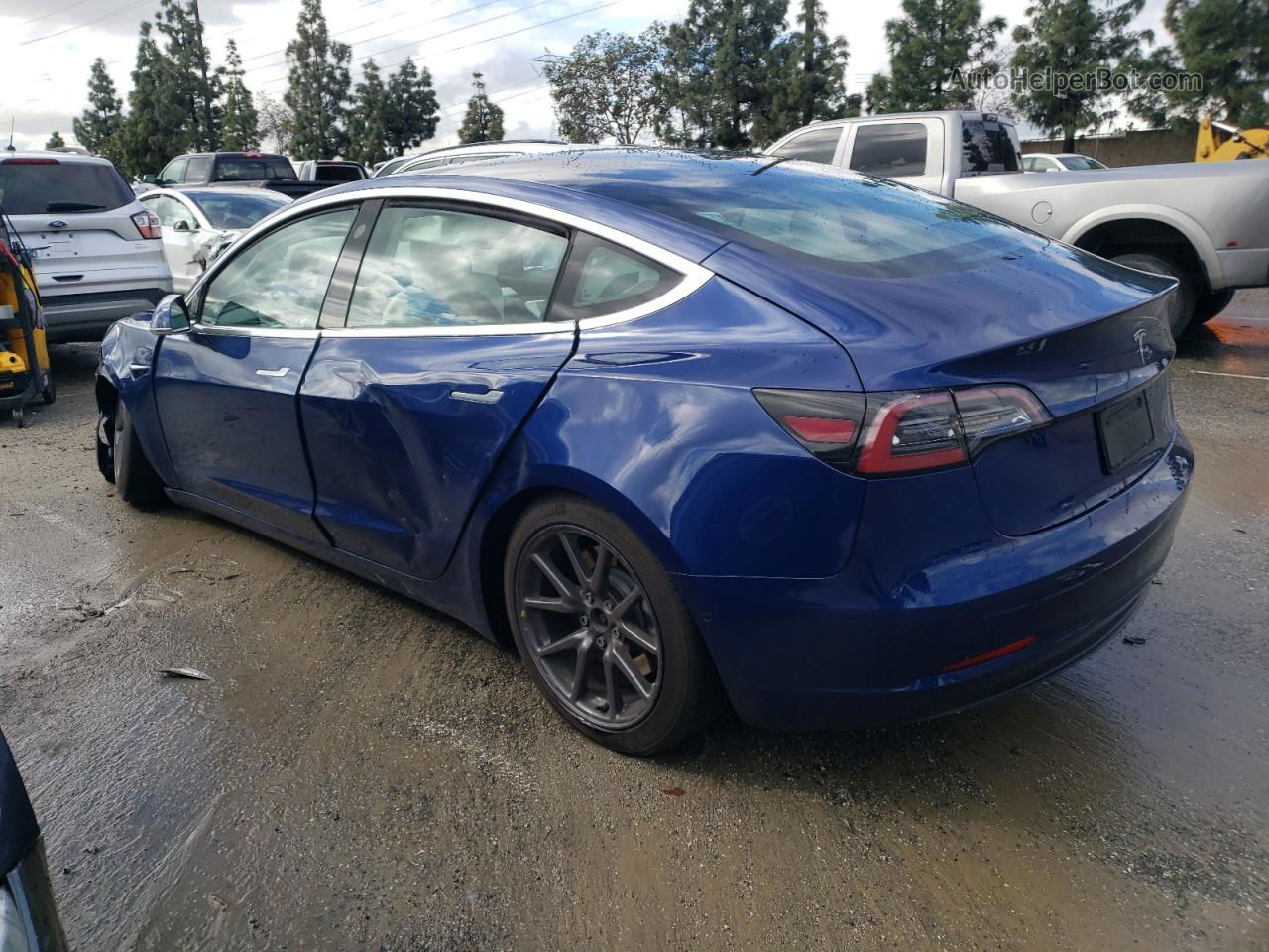 2019 Tesla Model 3  Синий vin: 5YJ3E1EA2KF509050