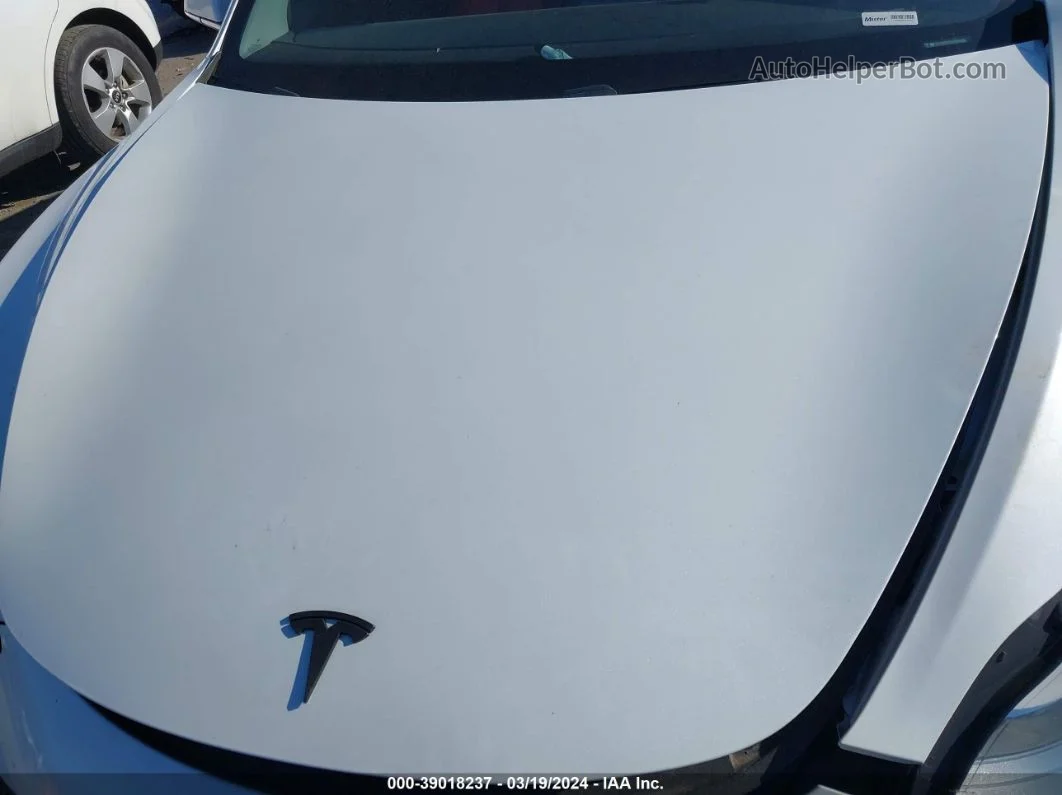 2020 Tesla Model 3 Standard Range Plus Rear-wheel Drive/standard Range Rear-wheel Drive Turquoise vin: 5YJ3E1EA2LF504268