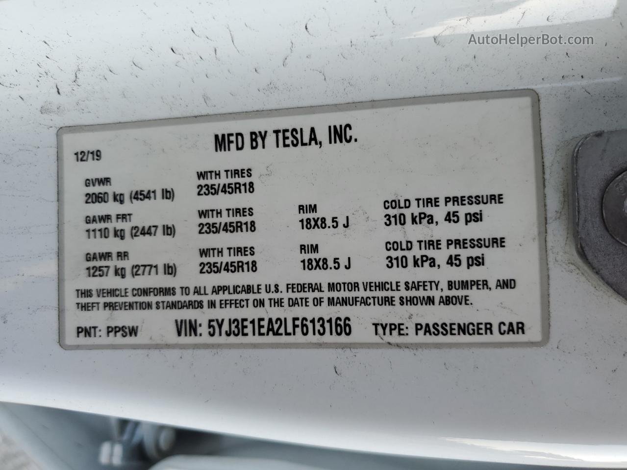 2020 Tesla Model 3  Белый vin: 5YJ3E1EA2LF613166