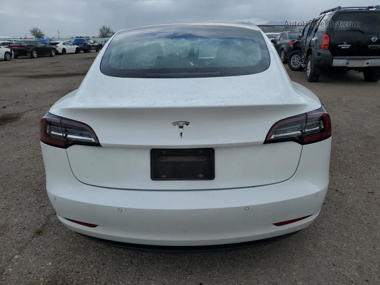 2020 Tesla Model 3  White vin: 5YJ3E1EA2LF614754