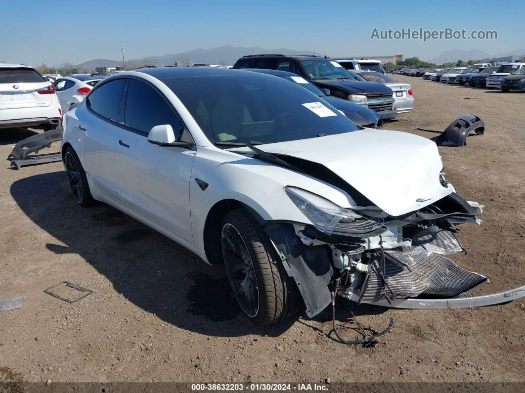 2020 Tesla Model 3 Standard Range Plus Rear-wheel Drive/standard Range Rear-wheel Drive White vin: 5YJ3E1EA2LF615385