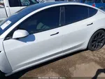 2020 Tesla Model 3 Standard Range Plus Rear-wheel Drive/standard Range Rear-wheel Drive White vin: 5YJ3E1EA2LF615385