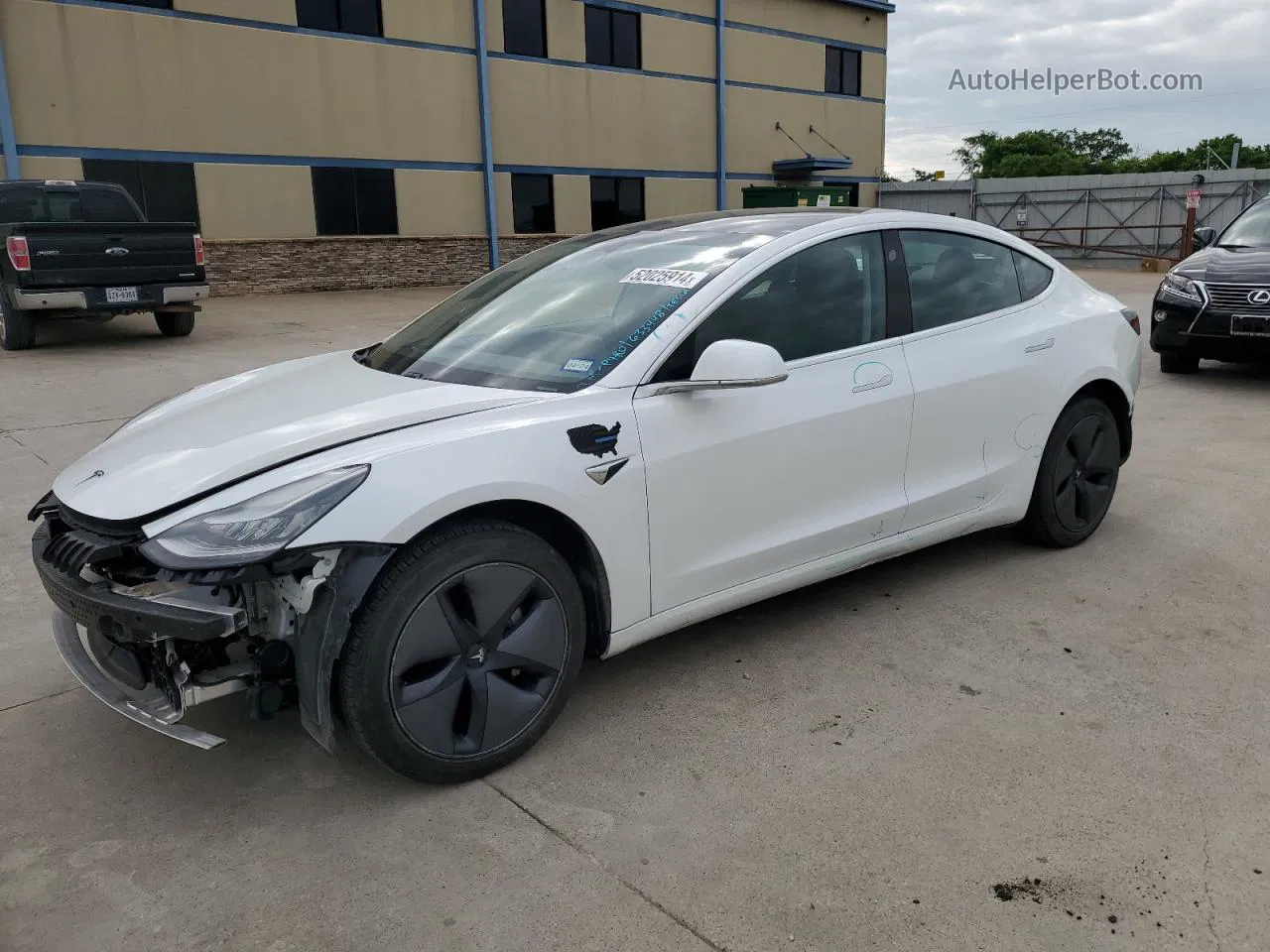 2020 Tesla Model 3  White vin: 5YJ3E1EA2LF633448