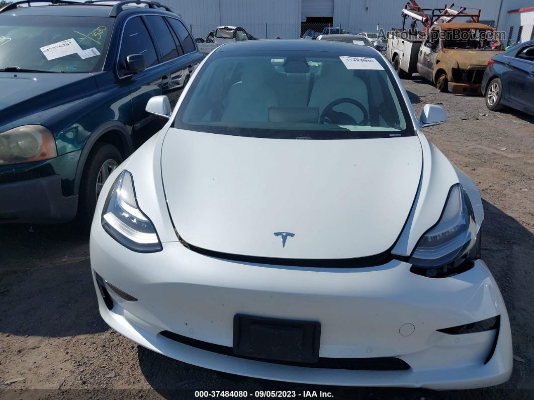 2020 Tesla Model 3 Standard Range Plus Rear-wheel Drive/standard Range Rear-wheel Drive White vin: 5YJ3E1EA2LF741035