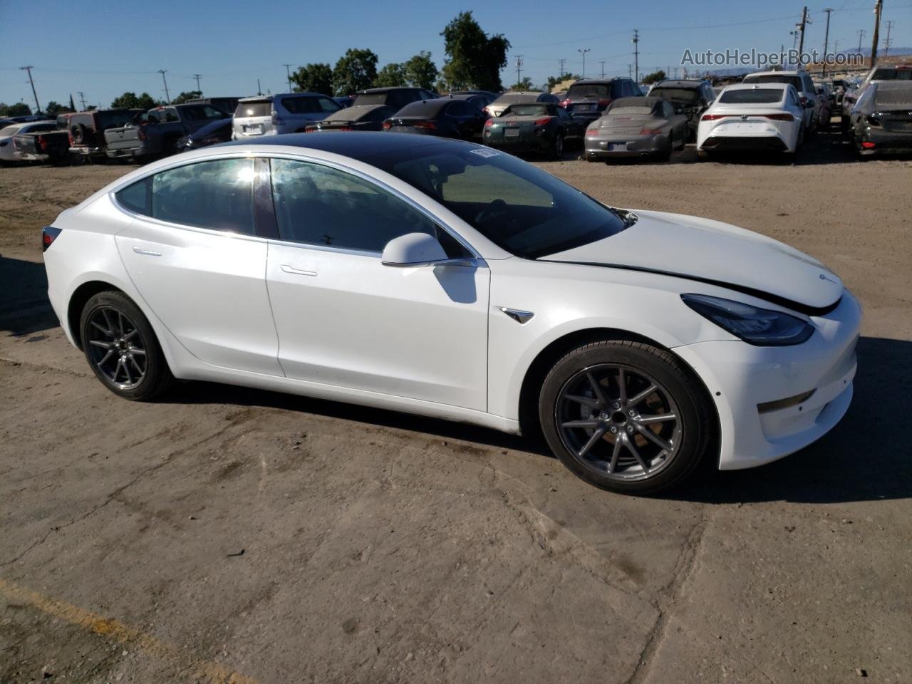 2020 Tesla Model 3  White vin: 5YJ3E1EA2LF745165