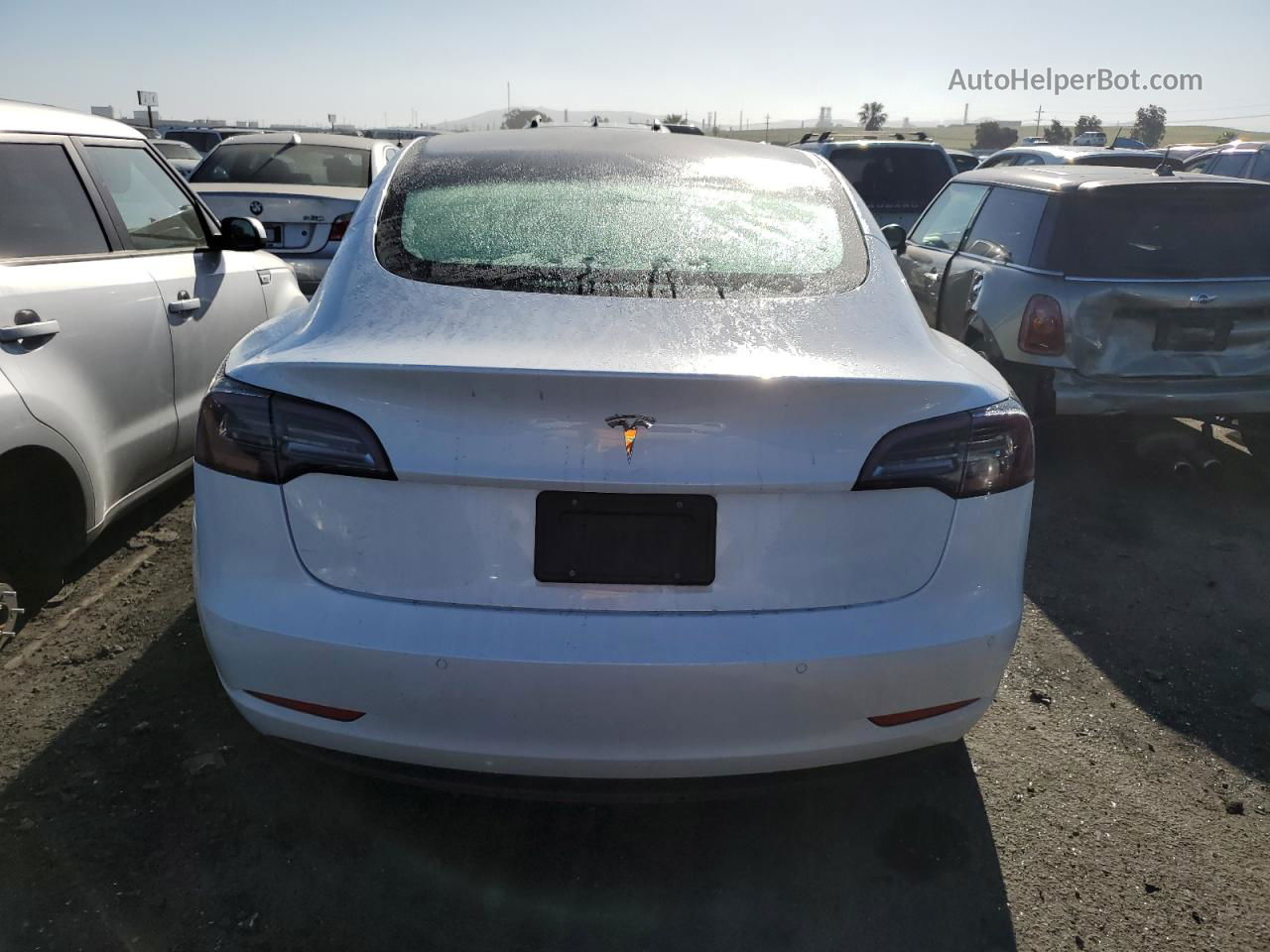 2022 Tesla Model 3  White vin: 5YJ3E1EA2NF248040