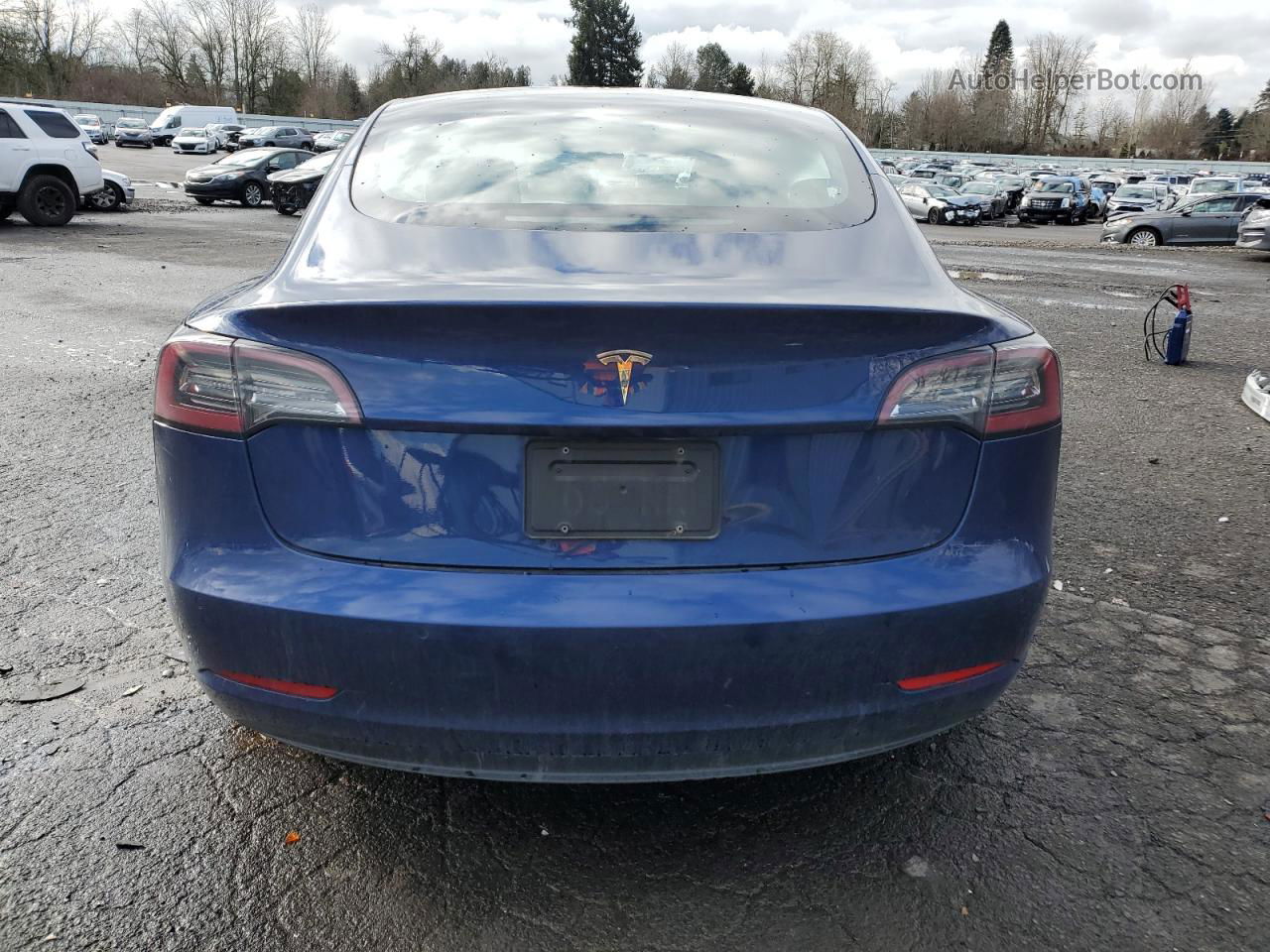 2022 Tesla Model 3  Blue vin: 5YJ3E1EA2NF287095