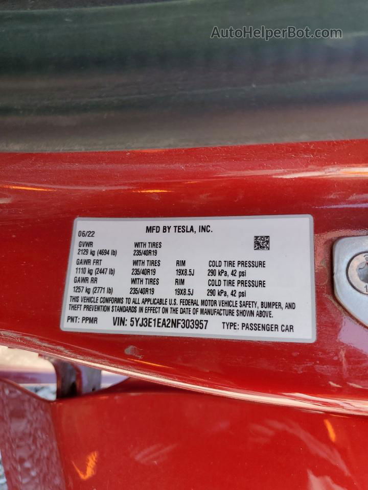 2022 Tesla Model 3  Red vin: 5YJ3E1EA2NF303957