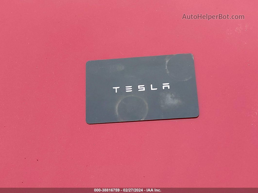 2018 Tesla Model 3   Red vin: 5YJ3E1EA3JF030747