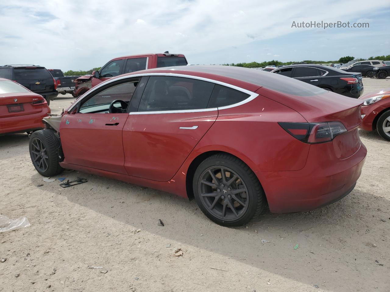 2018 Tesla Model 3  Red vin: 5YJ3E1EA3JF047029