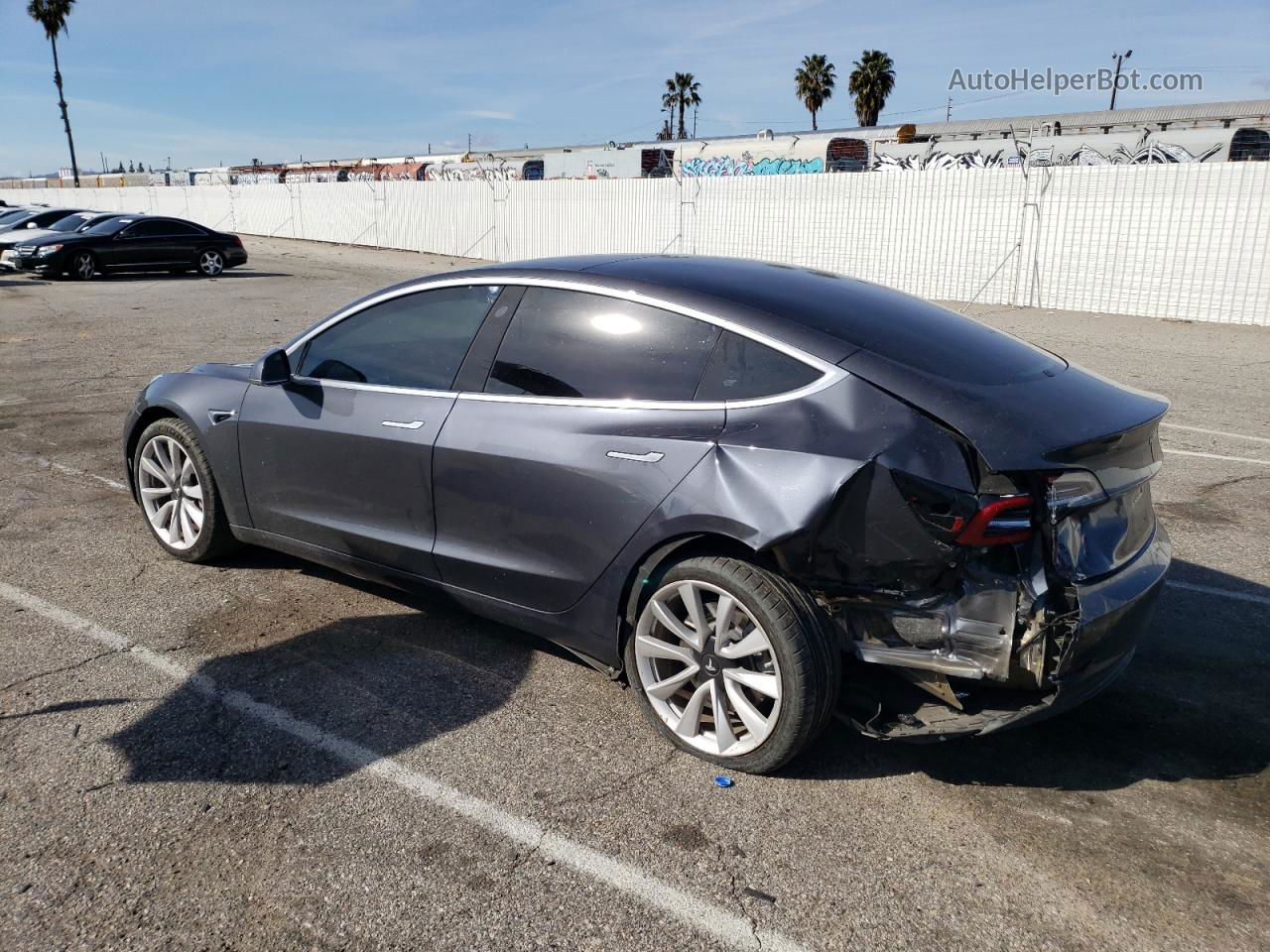 2018 Tesla Model 3  Black vin: 5YJ3E1EA3JF060525