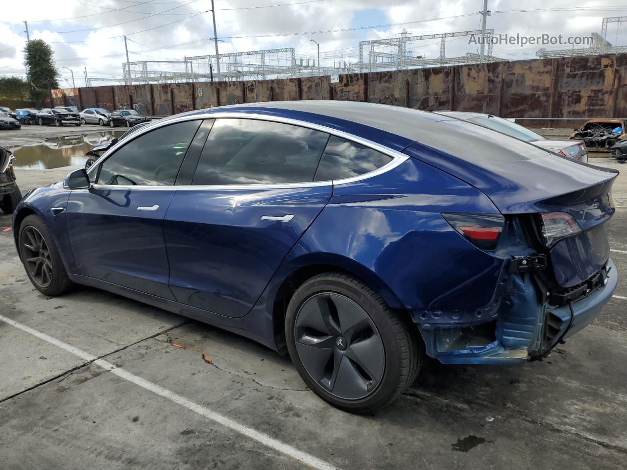 2018 Tesla Model 3  Синий vin: 5YJ3E1EA3JF124756