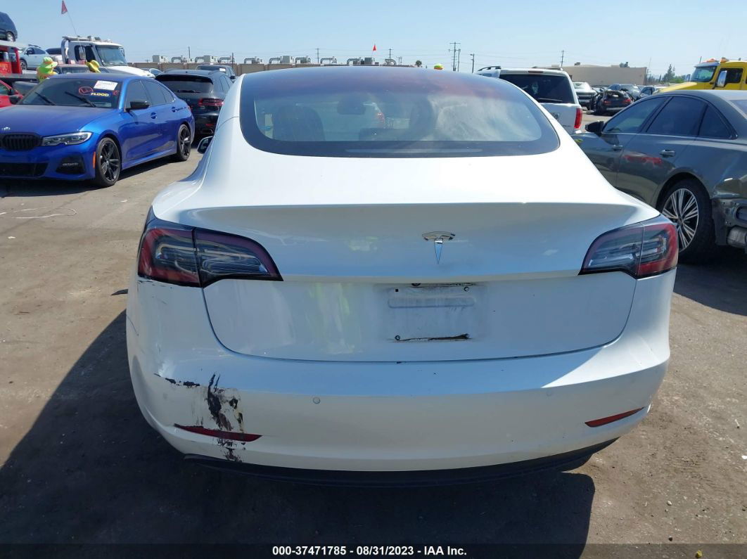 2018 Tesla Model 3 Range Battery White vin: 5YJ3E1EA3JF161872