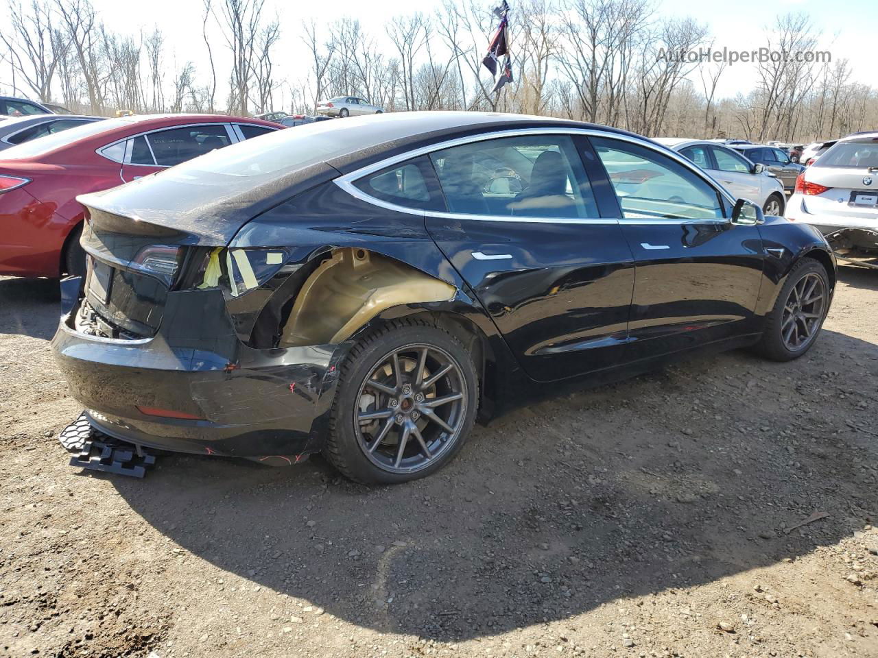 2019 Tesla Model 3  Черный vin: 5YJ3E1EA3KF296724