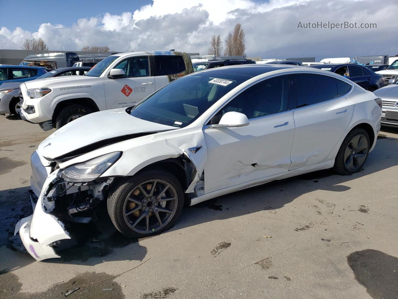 2019 Tesla Model 3  White vin: 5YJ3E1EA3KF397326