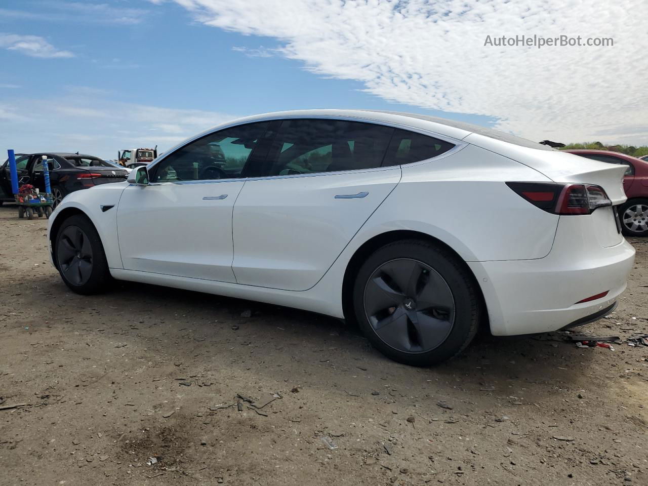 2020 Tesla Model 3  White vin: 5YJ3E1EA3LF597527