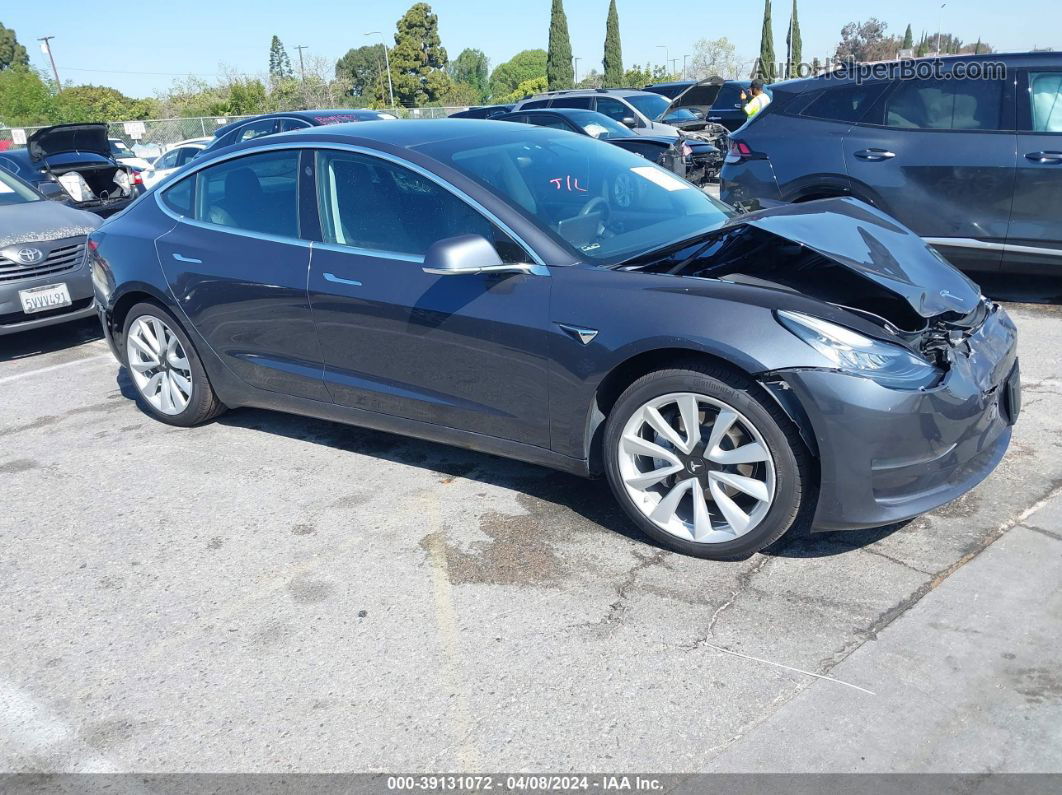 2020 Tesla Model 3 Standard Range Plus Rear-wheel Drive/standard Range Rear-wheel Drive Gray vin: 5YJ3E1EA3LF806135