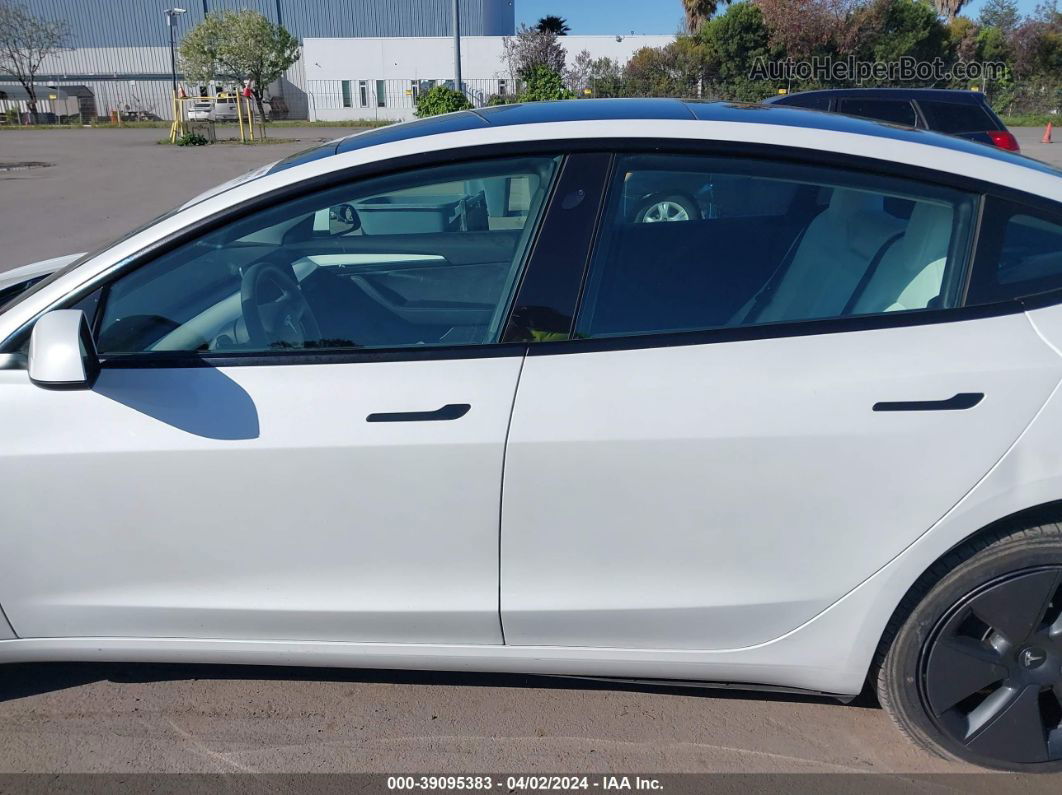 2021 Tesla Model 3 Standard Range Plus Rear-wheel Drive White vin: 5YJ3E1EA3MF073487