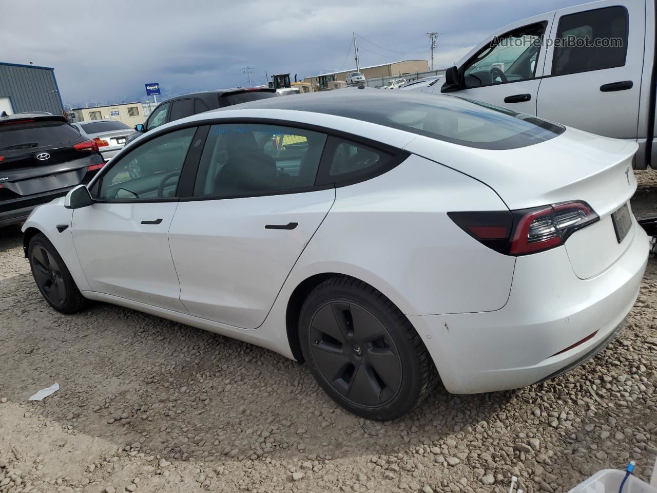 2021 Tesla Model 3  White vin: 5YJ3E1EA3MF871715