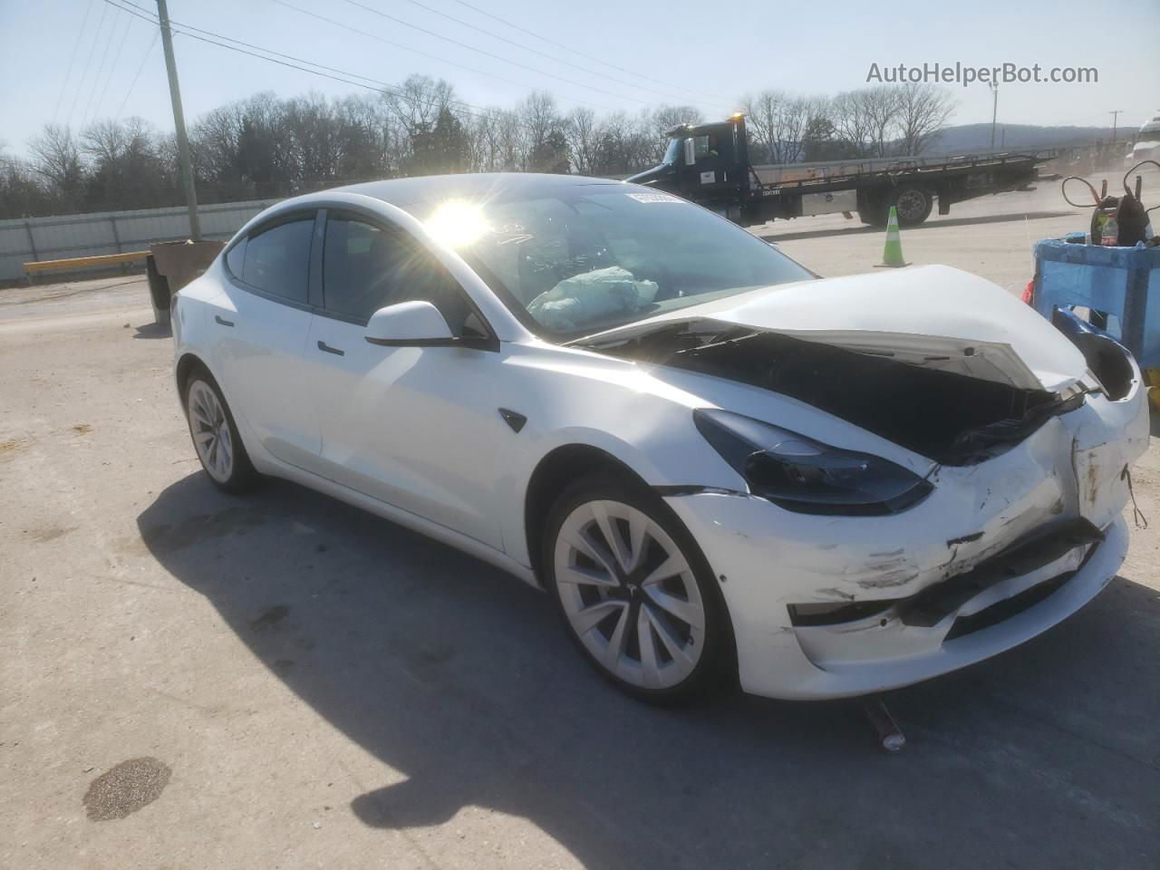 2022 Tesla Model 3  Белый vin: 5YJ3E1EA3NF315602