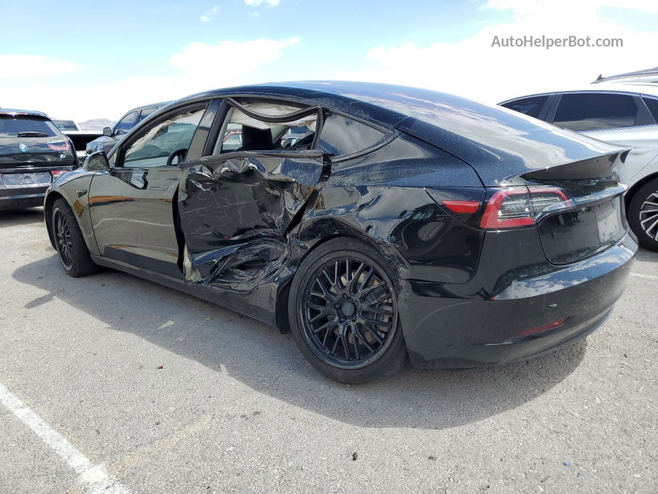 2018 Tesla Model 3  Black vin: 5YJ3E1EA4JF013343