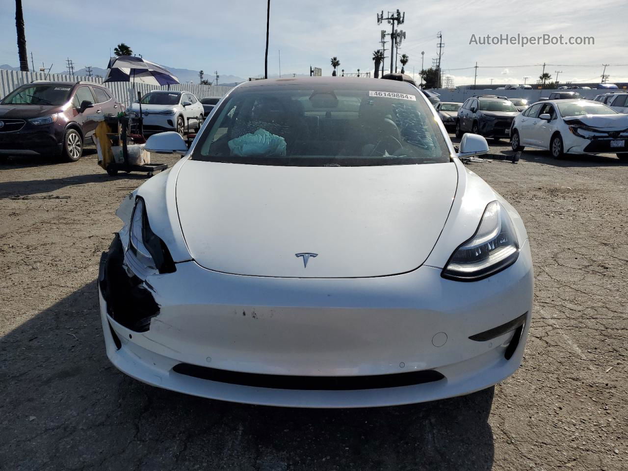 2018 Tesla Model 3  White vin: 5YJ3E1EA4JF014752