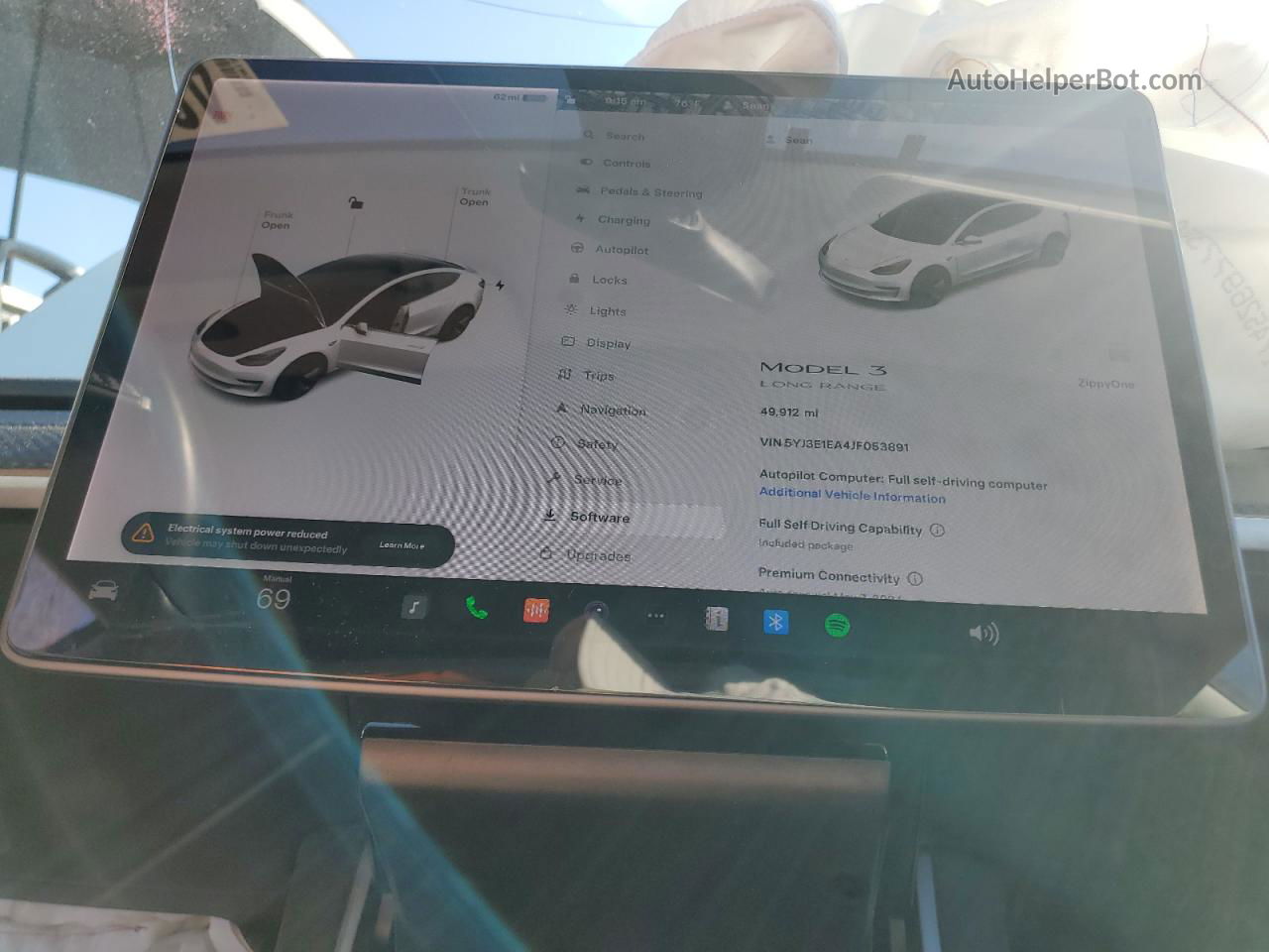 2018 Tesla Model 3  Белый vin: 5YJ3E1EA4JF053891