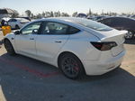 2018 Tesla Model 3  White vin: 5YJ3E1EA4JF053891