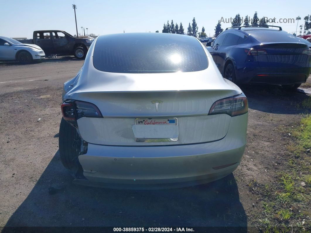 2018 Tesla Model 3 Long Range/mid Range Silver vin: 5YJ3E1EA4JF061313