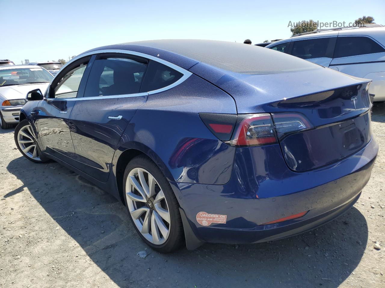 2018 Tesla Model 3  Blue vin: 5YJ3E1EA4JF076443