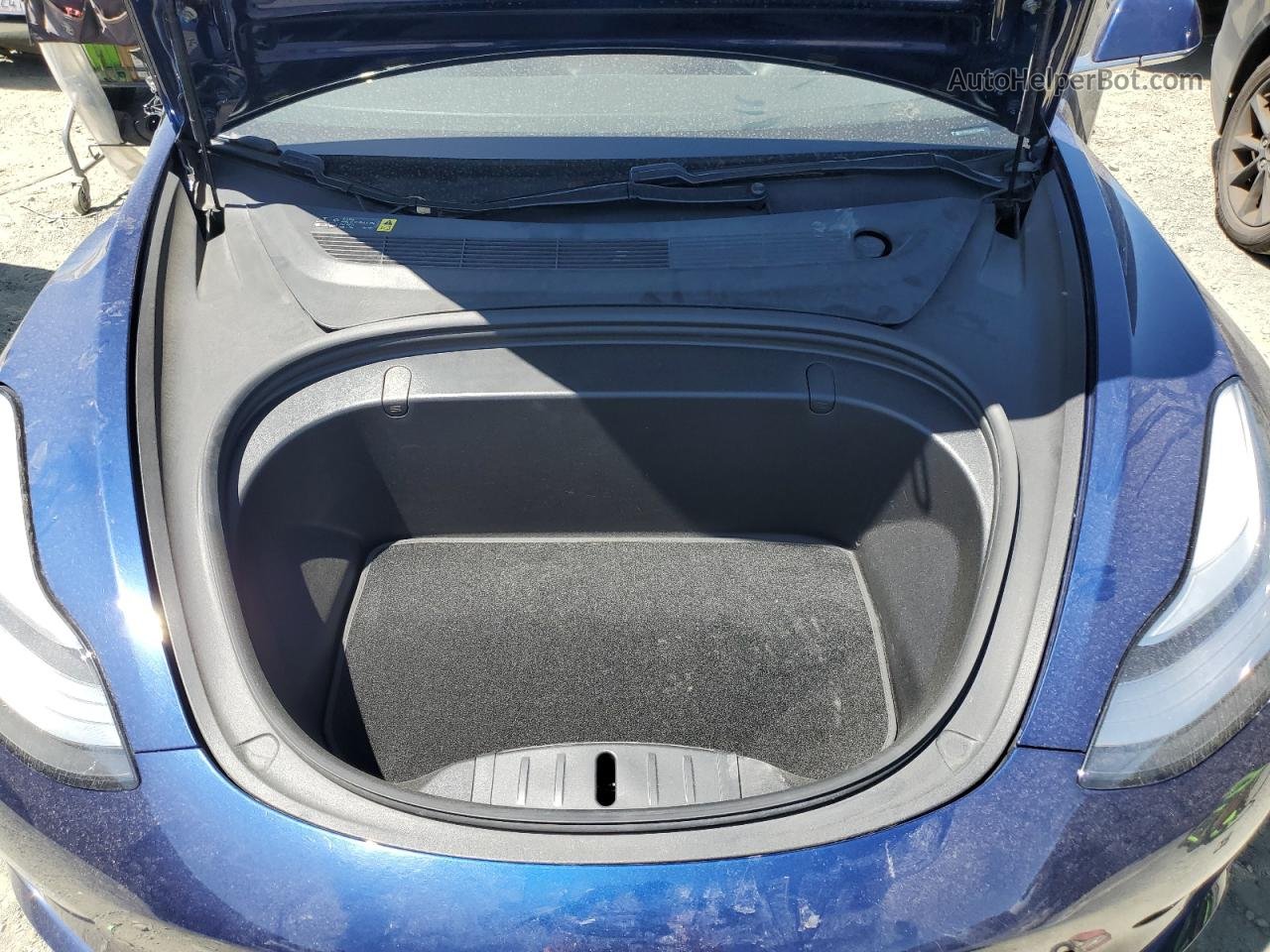 2018 Tesla Model 3  Синий vin: 5YJ3E1EA4JF076443