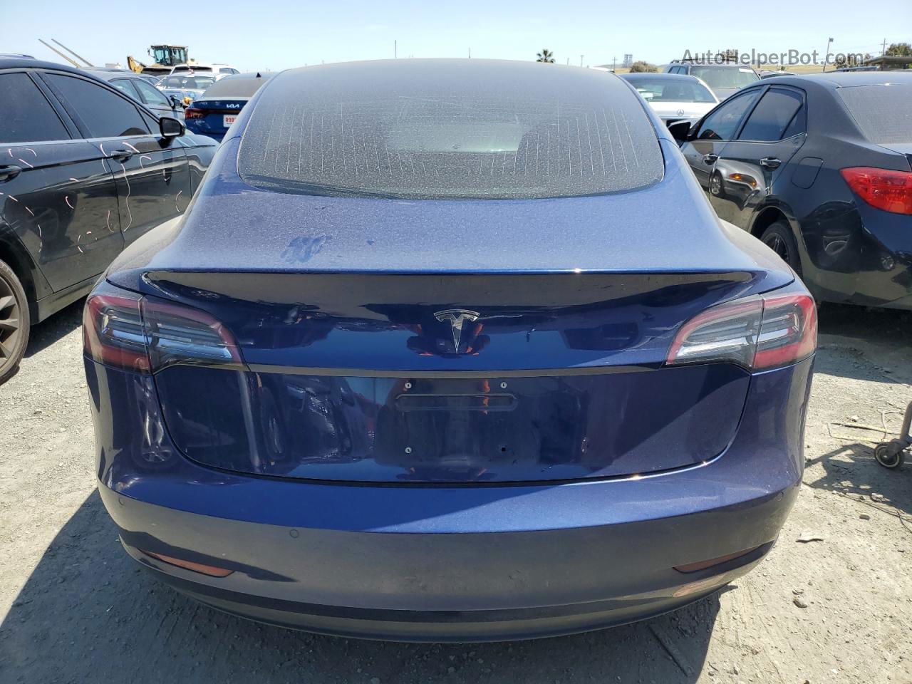 2018 Tesla Model 3  Синий vin: 5YJ3E1EA4JF076443