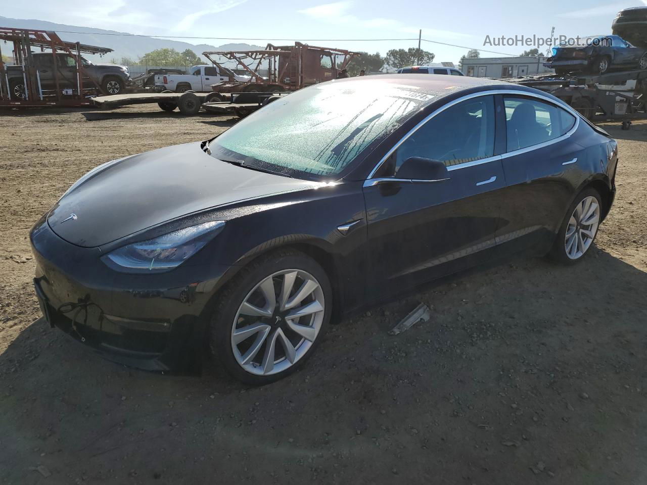 2018 Tesla Model 3  Черный vin: 5YJ3E1EA4JF092688