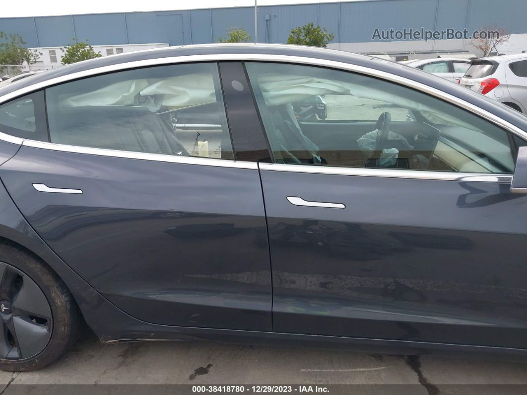 2018 Tesla Model 3 Серый vin: 5YJ3E1EA4JF101793