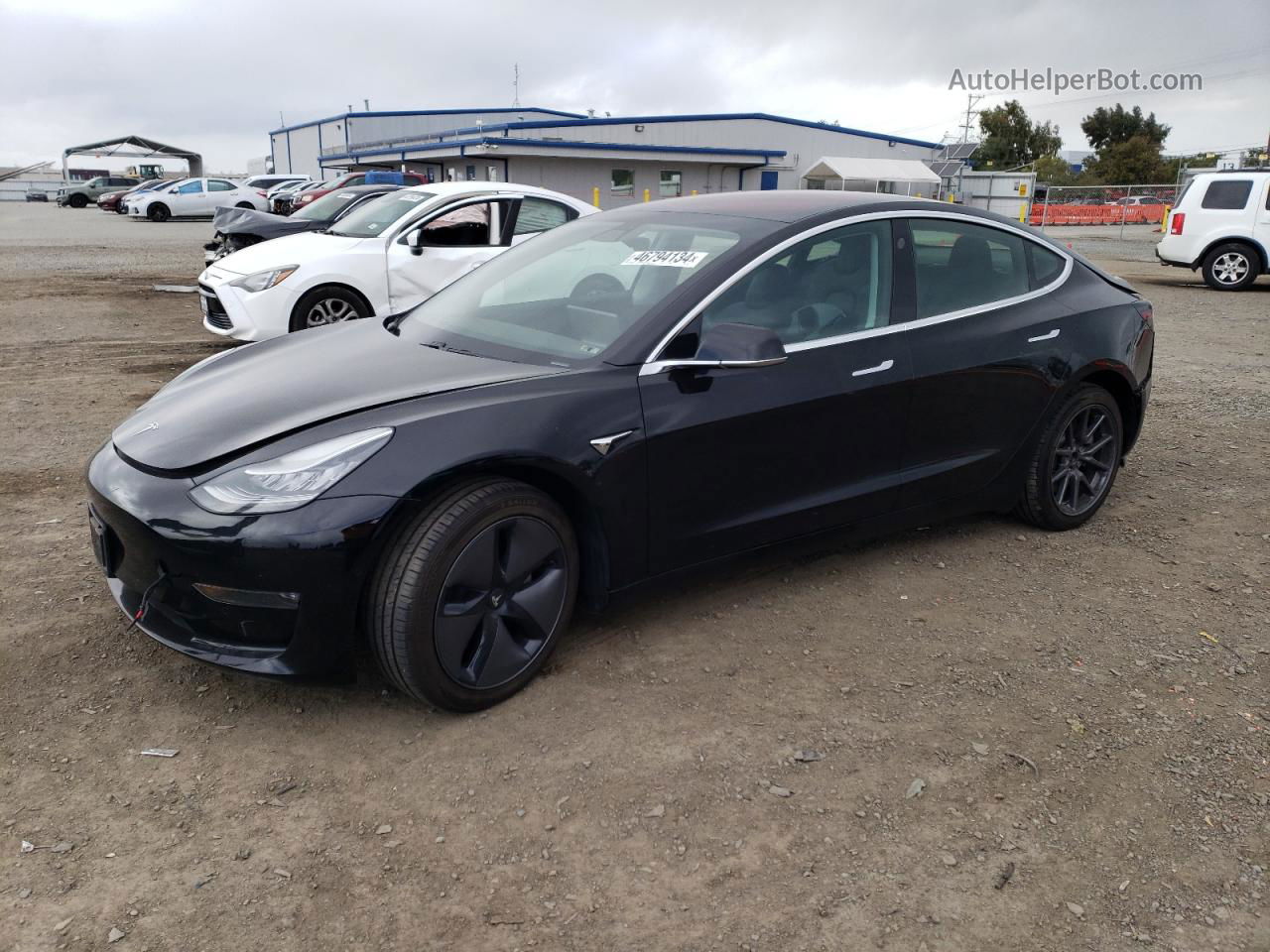 2019 Tesla Model 3  Черный vin: 5YJ3E1EA4KF193103