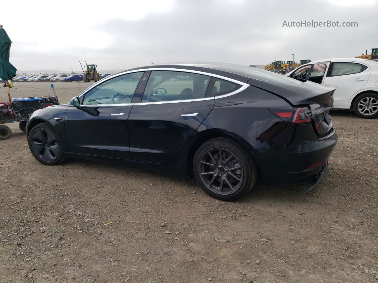 2019 Tesla Model 3  Black vin: 5YJ3E1EA4KF193103