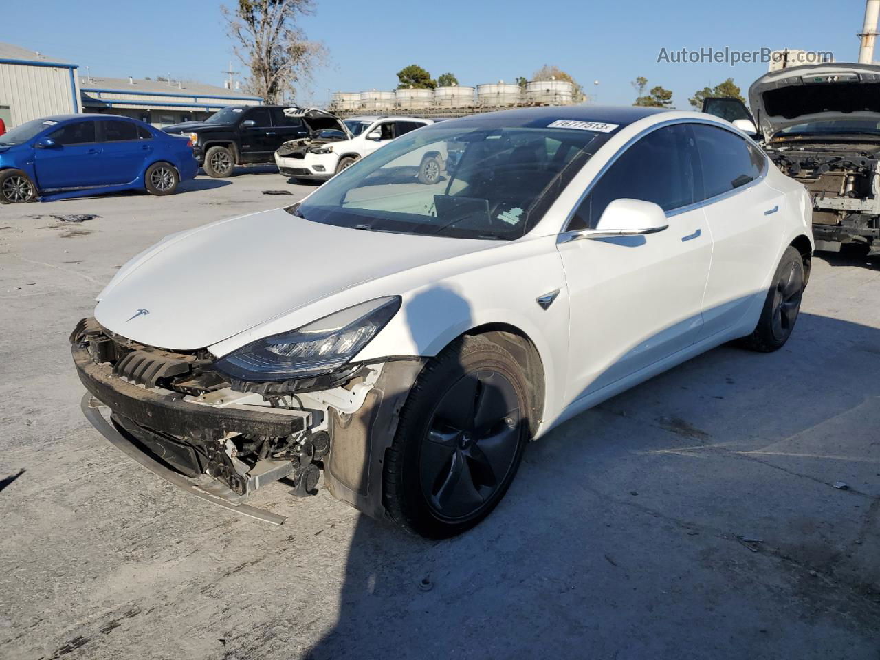 2019 Tesla Model 3  White vin: 5YJ3E1EA4KF483048